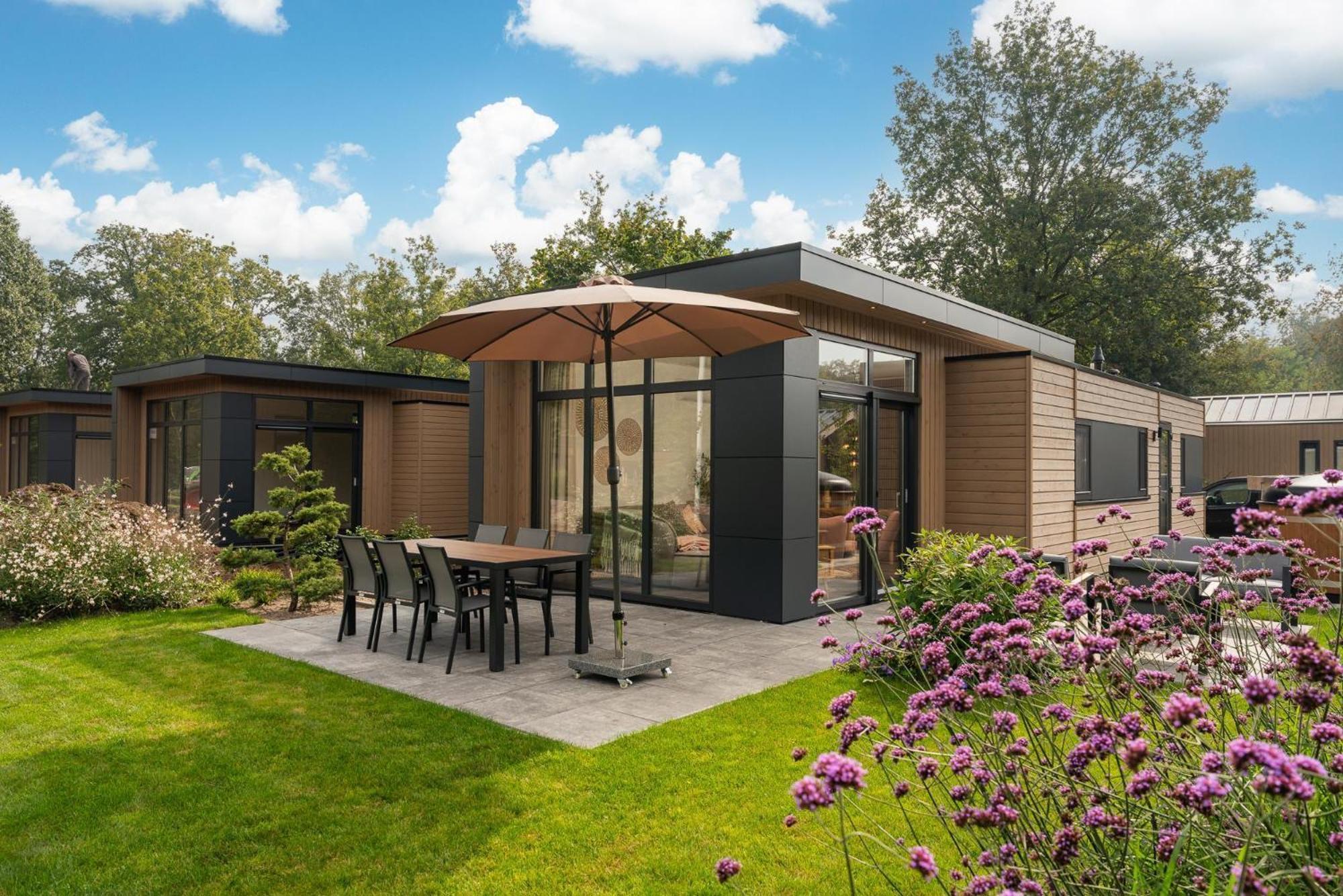Veluwepark De Bosgraaf | Comfort Met Hottub Lieren Экстерьер фото